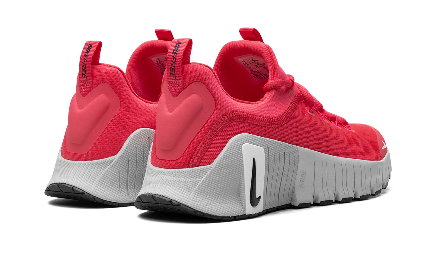 Free Metcon 6 WMNS "Aster Pink"