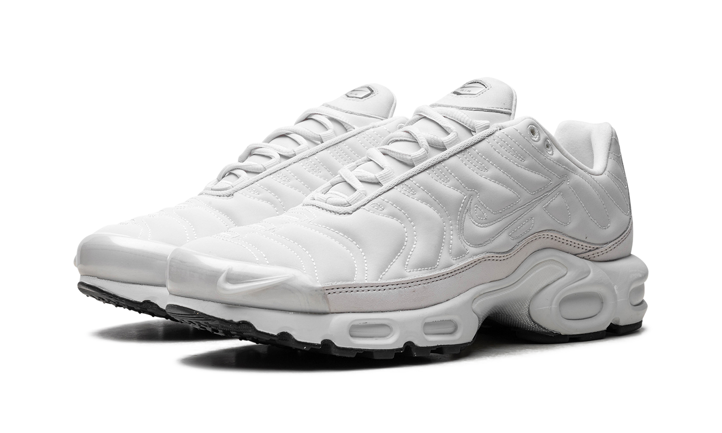 Air Max Plus WMNS "Platinum Tint"