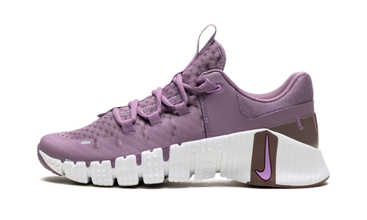 Free Metcon 5 WMNS "Violet Dust"