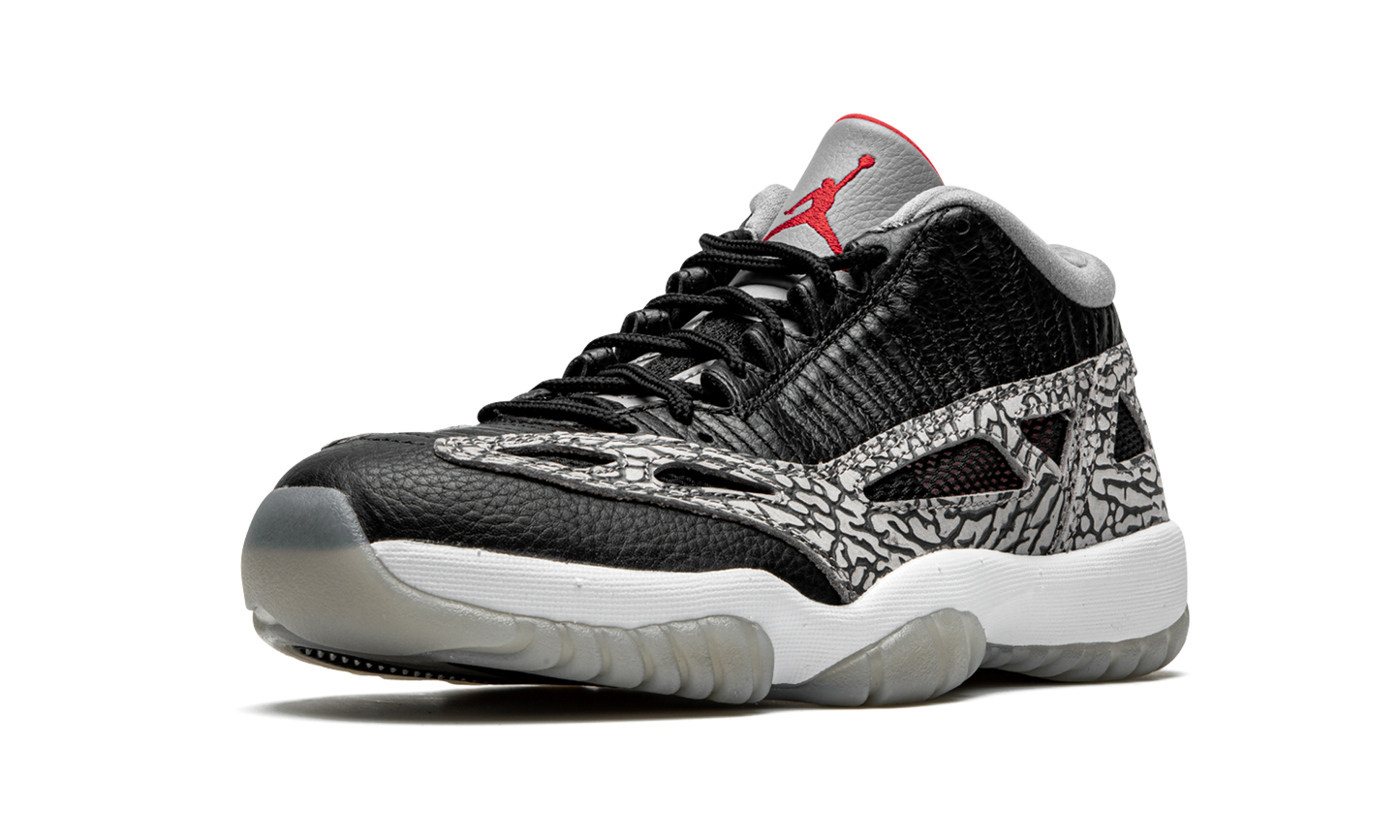 Air Jordan 11 Low IE "Black Cement"