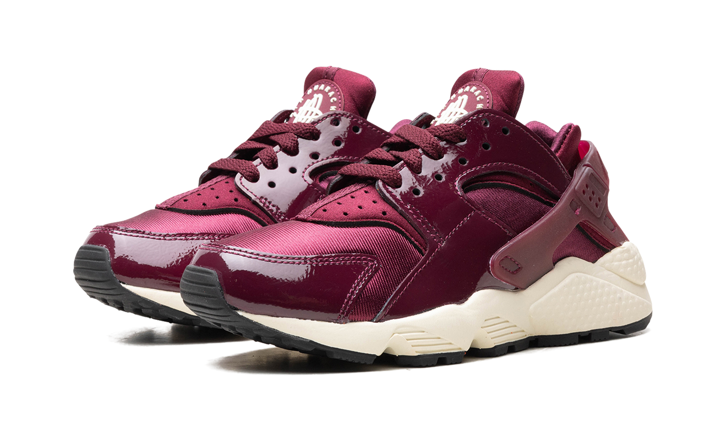 Air Huarache WMNS "BEETROOT"