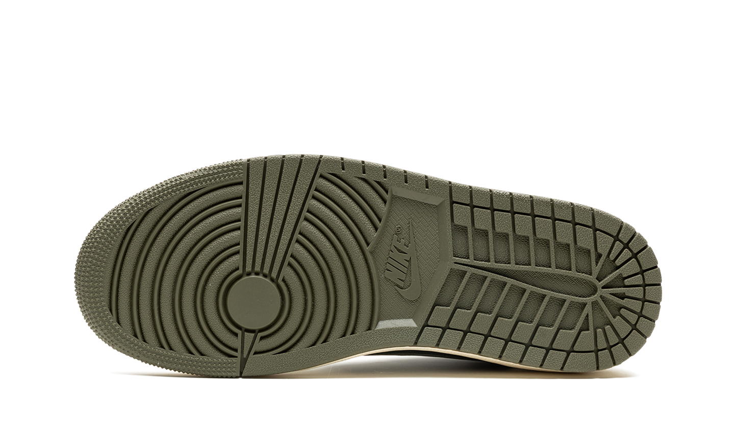 AIR JORDAN 1 LOW OG WMNS "Travis Scott - Olive"