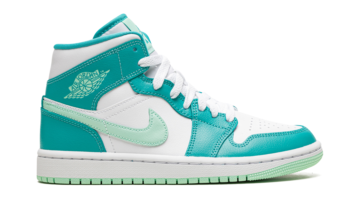 AIR JORDAN 1 MID WMNS "Washed Teal"