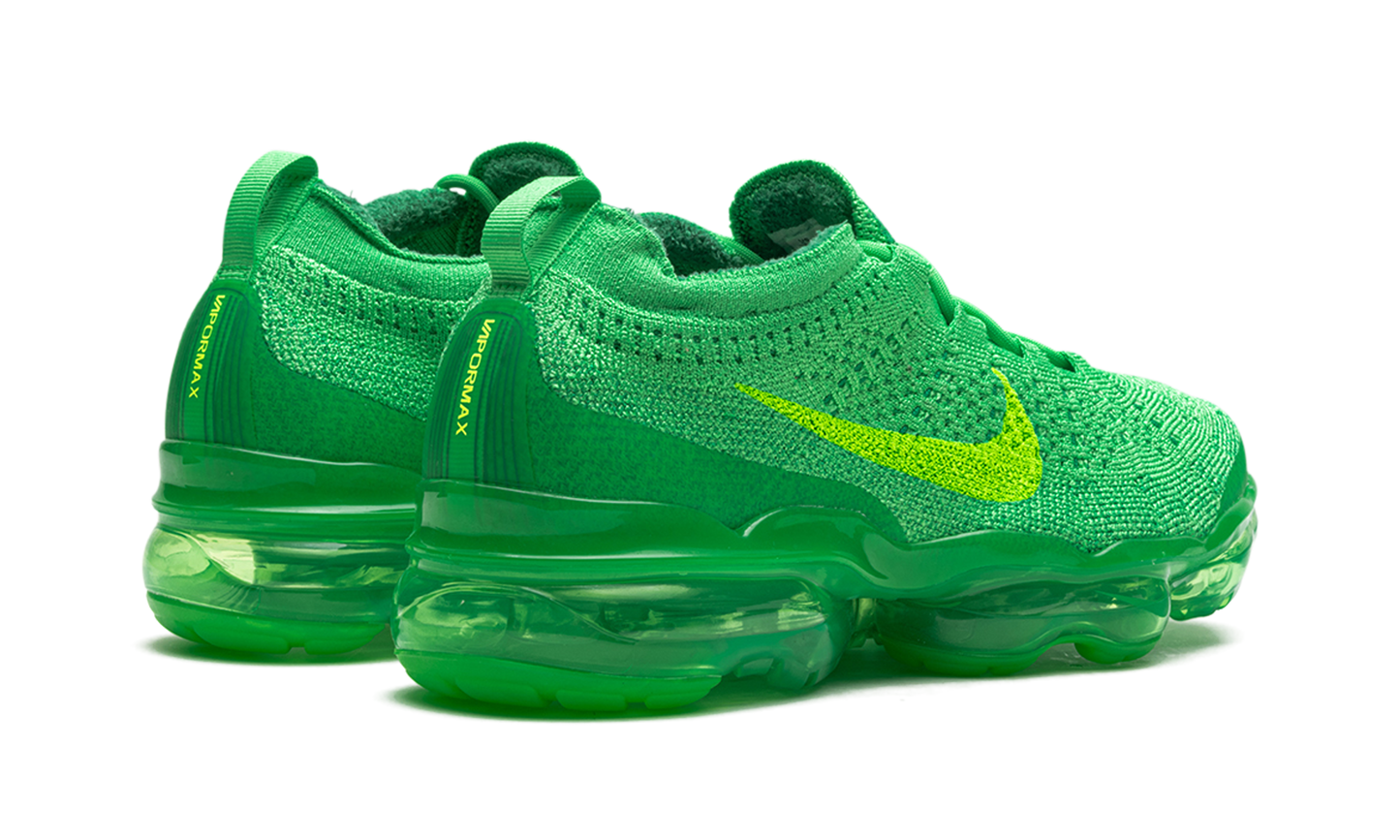 VAPORMAX 2023 FLYKNIT WMNS "Green Shock"
