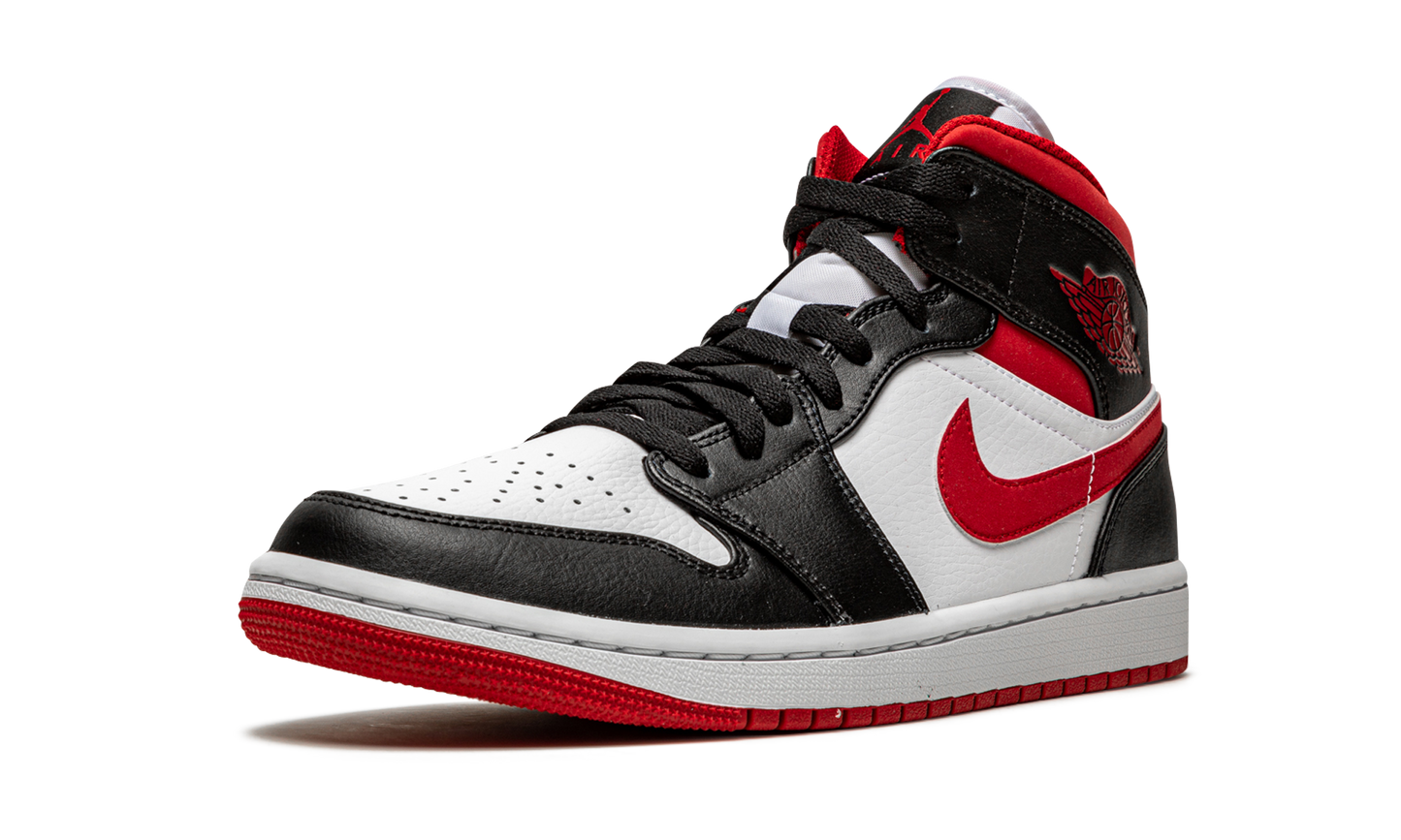 Air Jordan 1 Mid "Metallic Red"