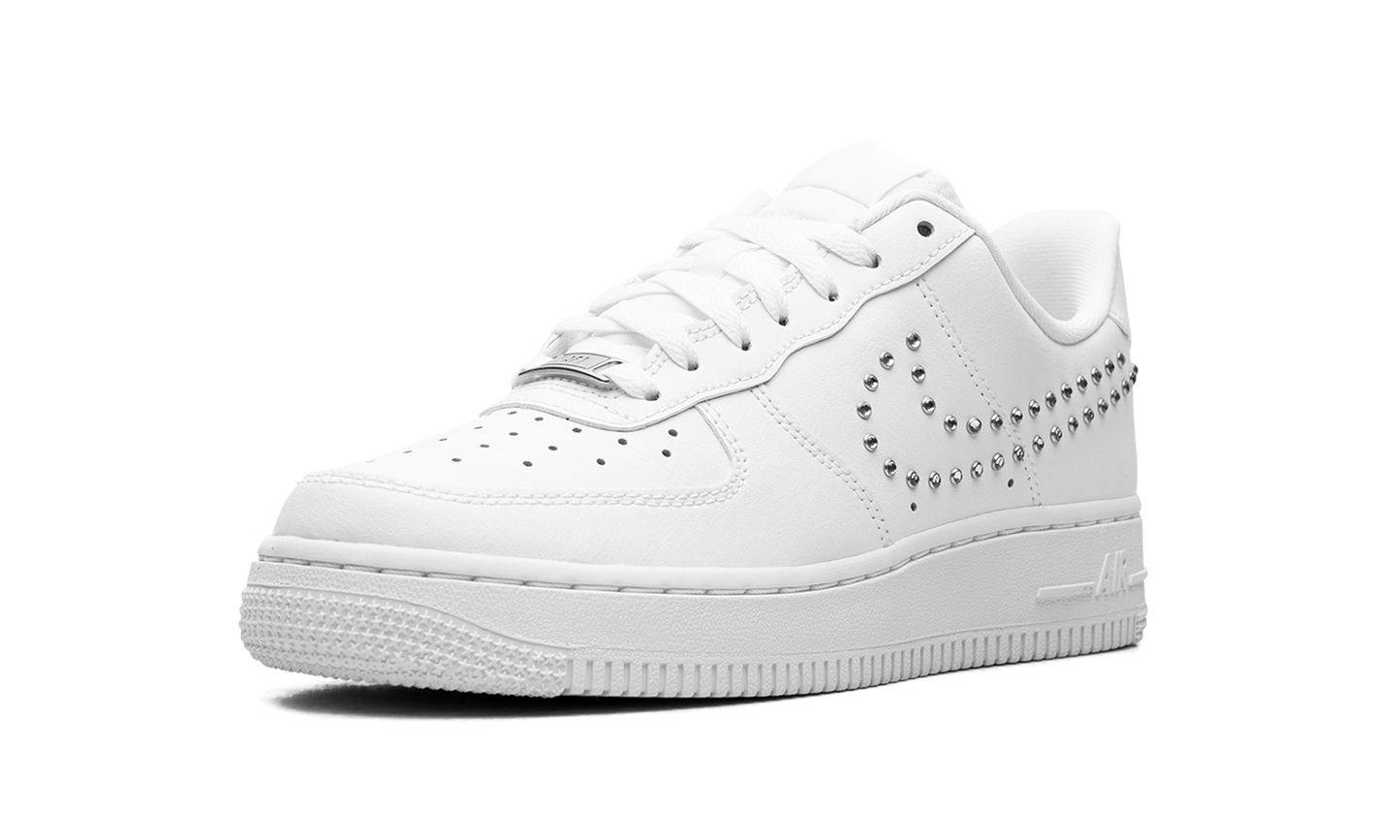 AIR FORCE 1 LO WMNS "White / Metallic Silver"