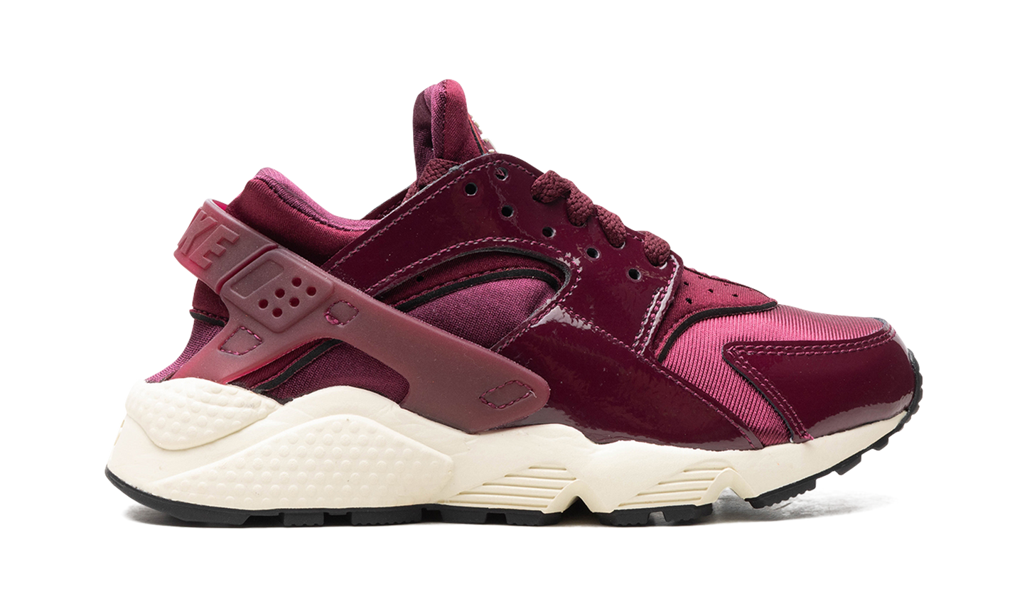 Air Huarache WMNS "BEETROOT"