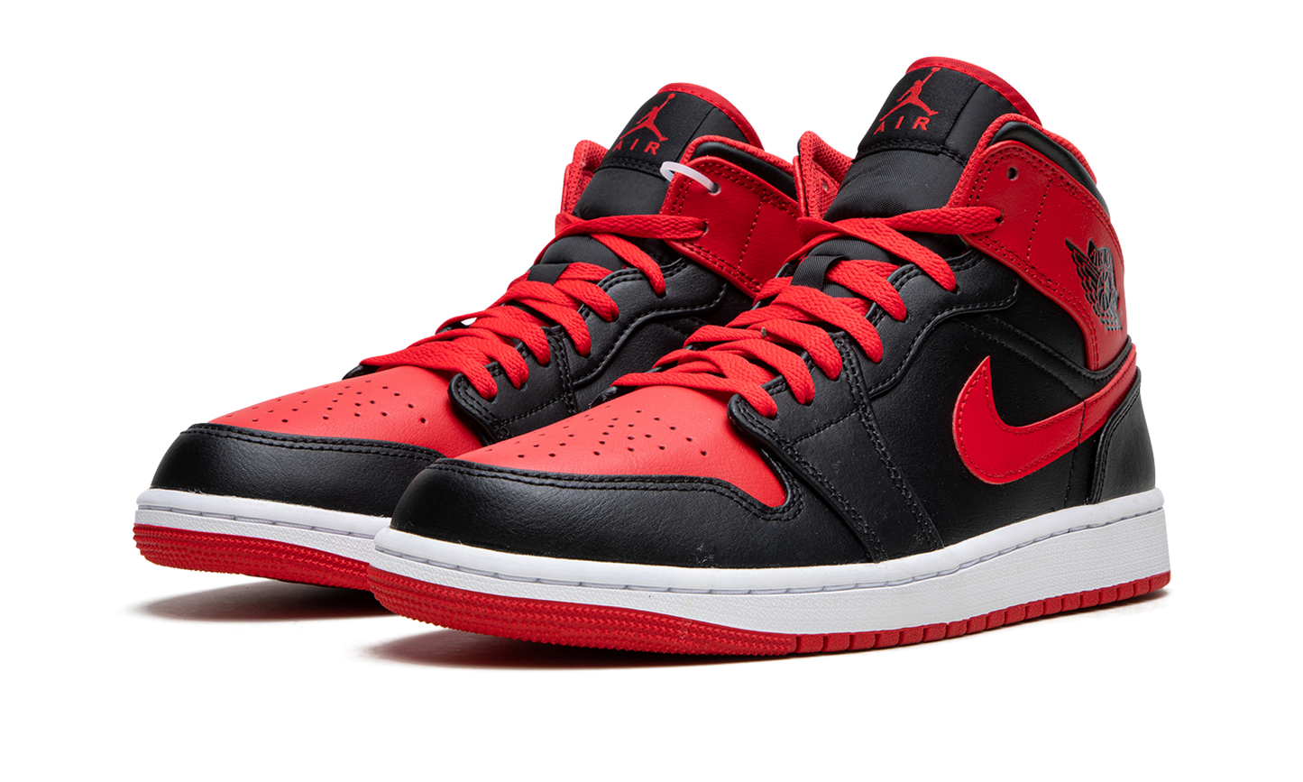 Air Jordan 1 Mid "Alternate Bred"