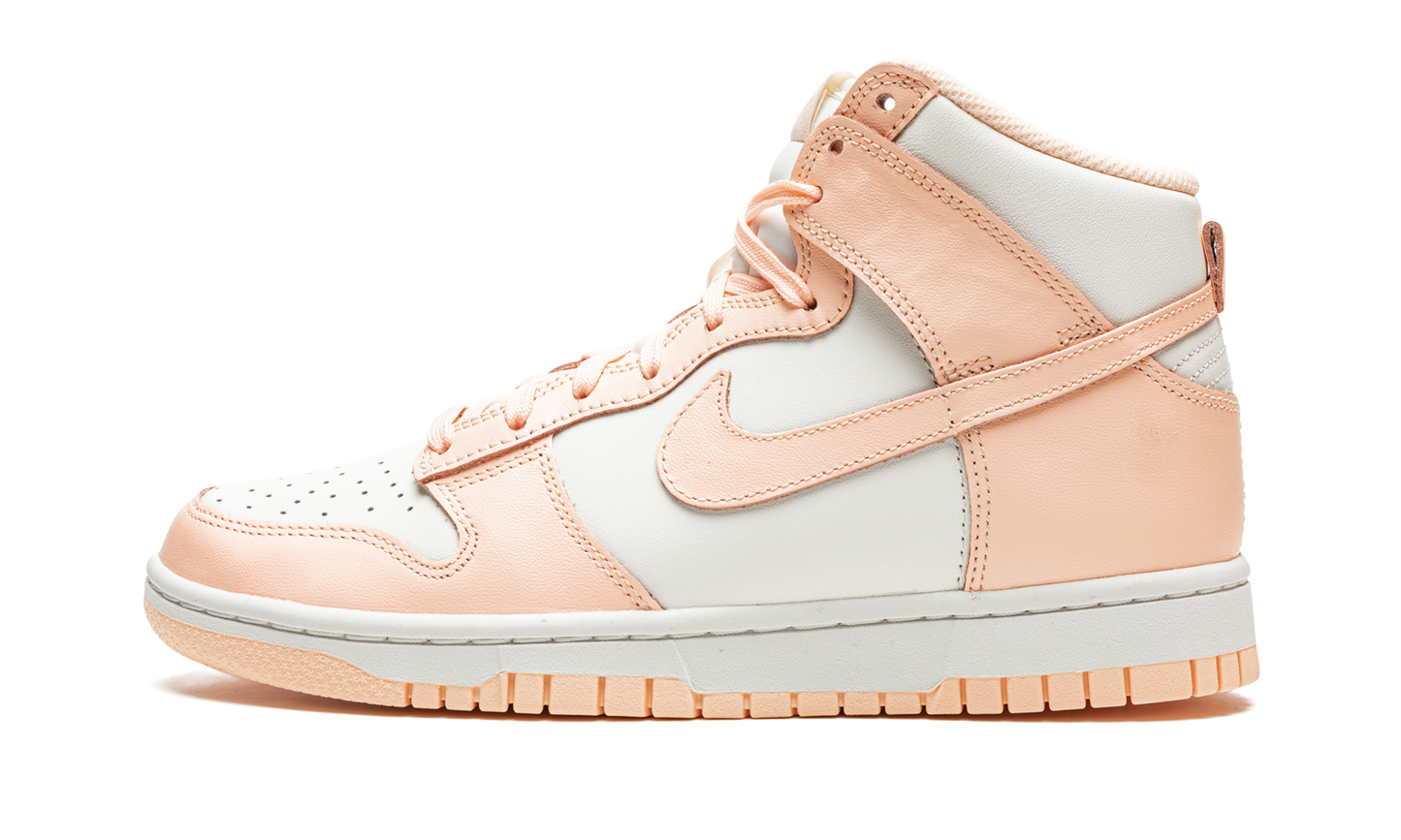 DUNK HIGH WMNS "Crimson Tint"