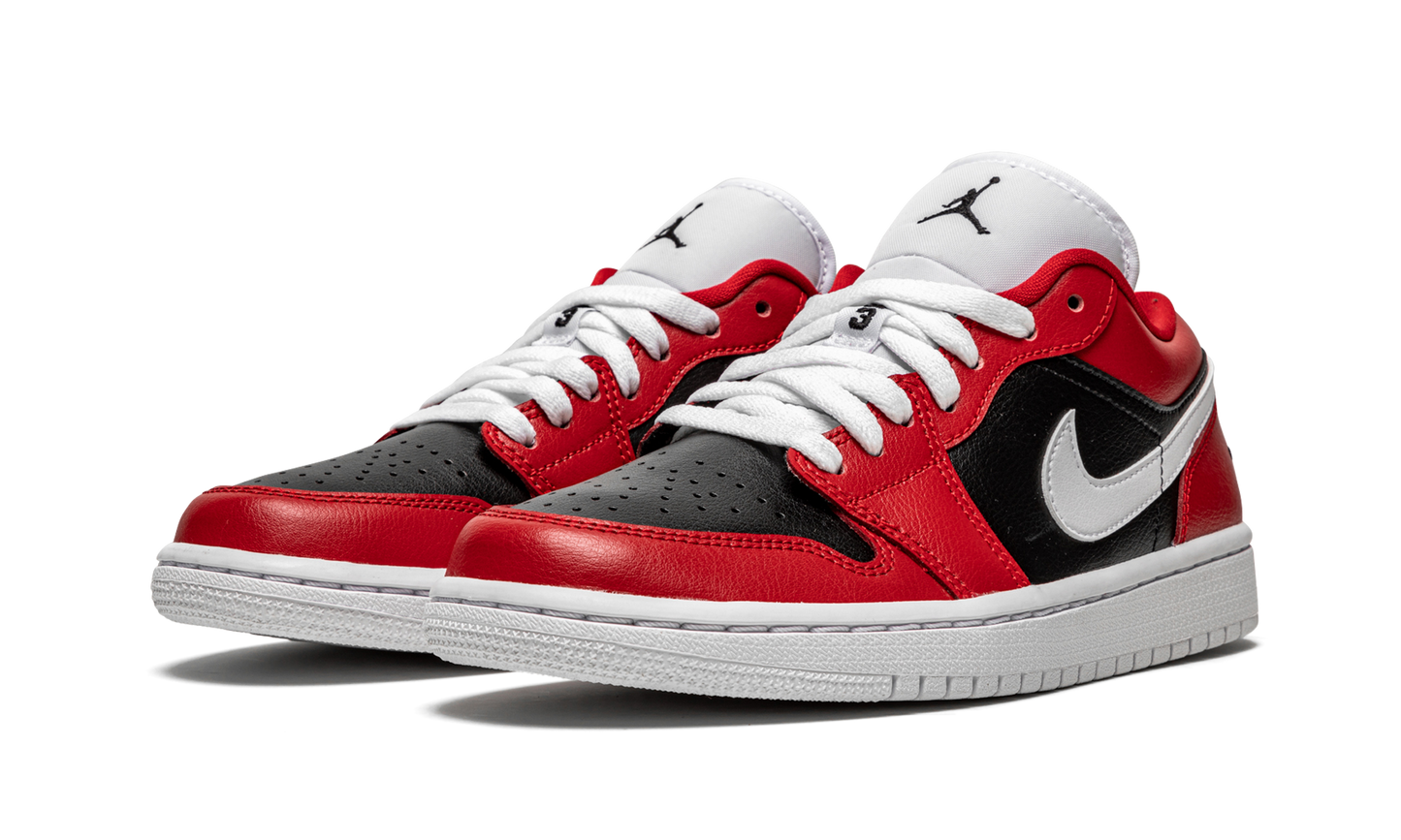 AIR JORDAN 1 LO WMNS "Chicago Flip"