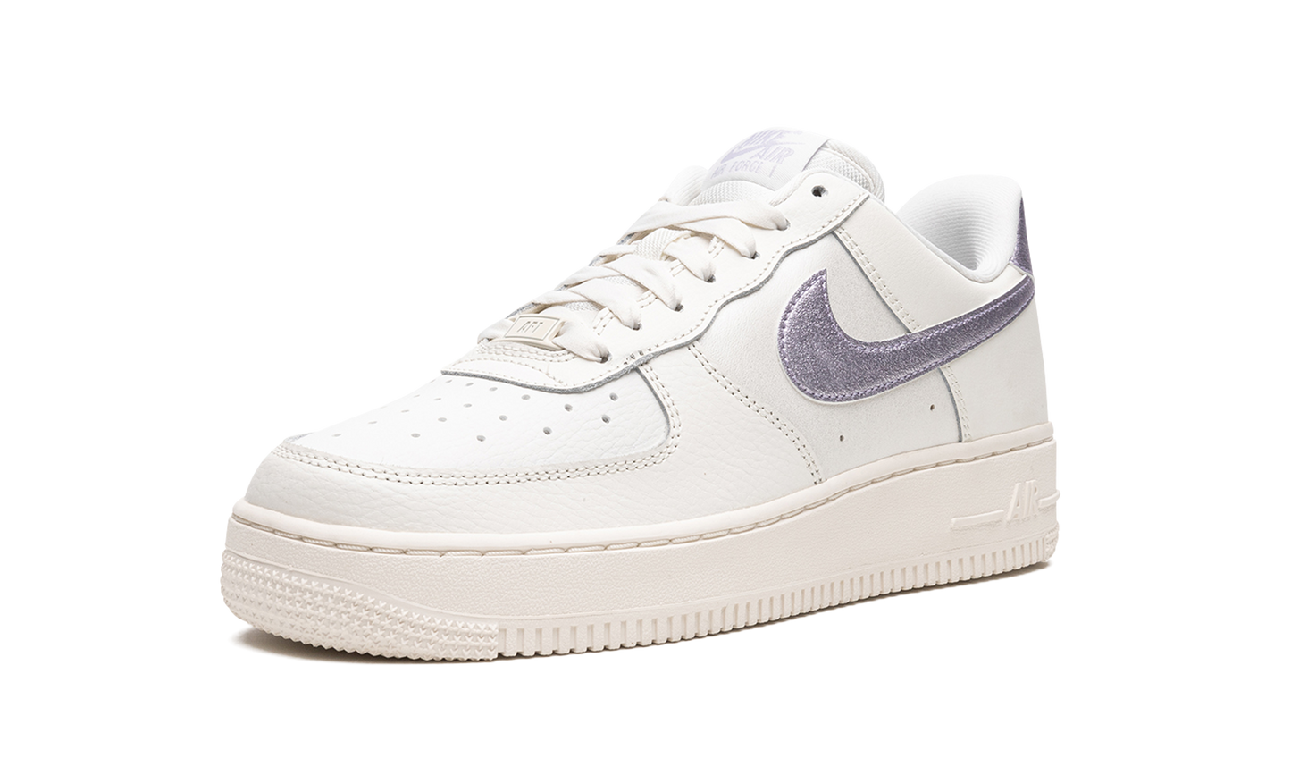 AIR FORCE 1 MNS WMNS "Metallic Purple"