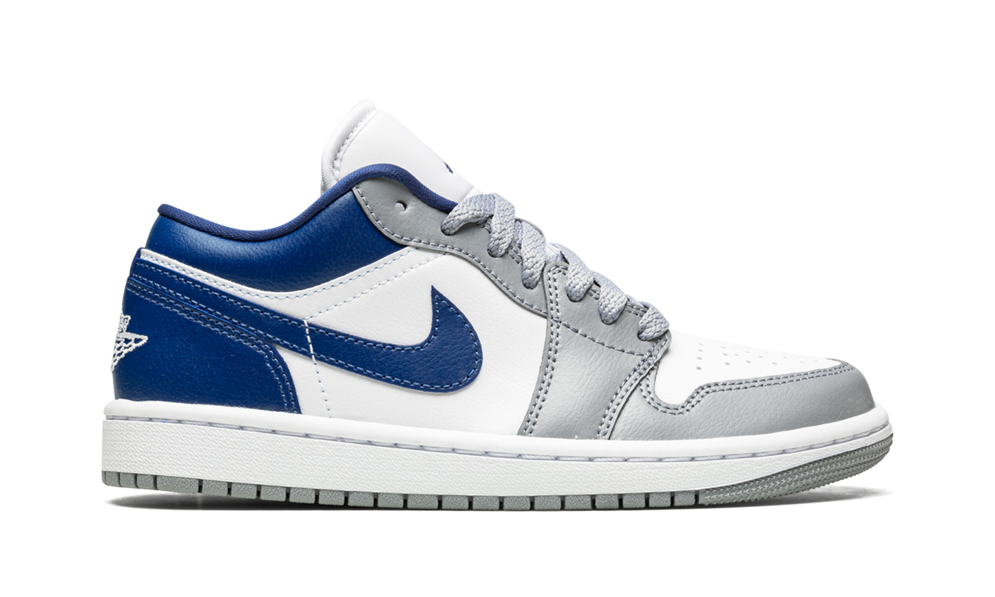 Air Jordan 1 Low WMNS "Stealth / French Blue"