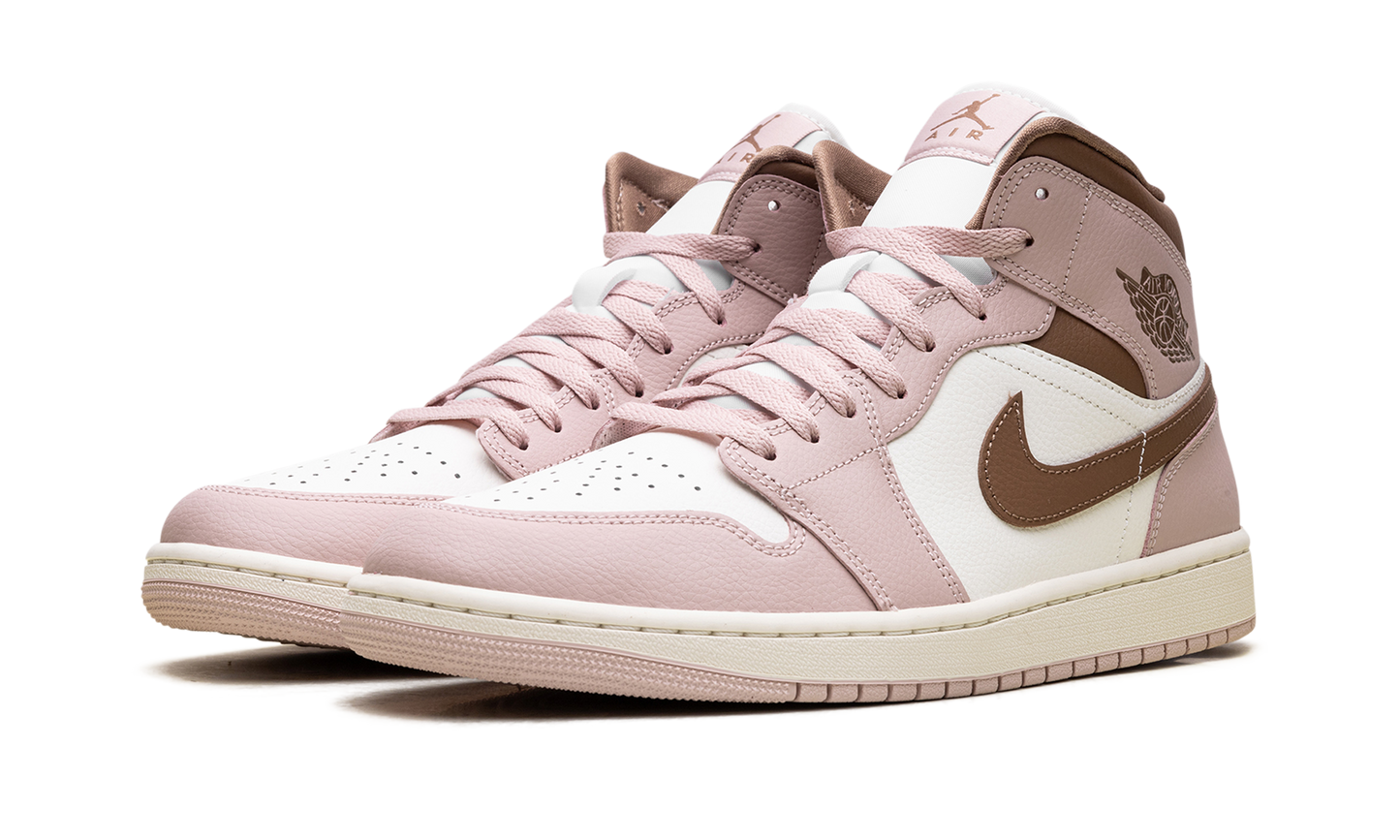 Jordan 1 Mid WMNS "Pink Oxford Brown"