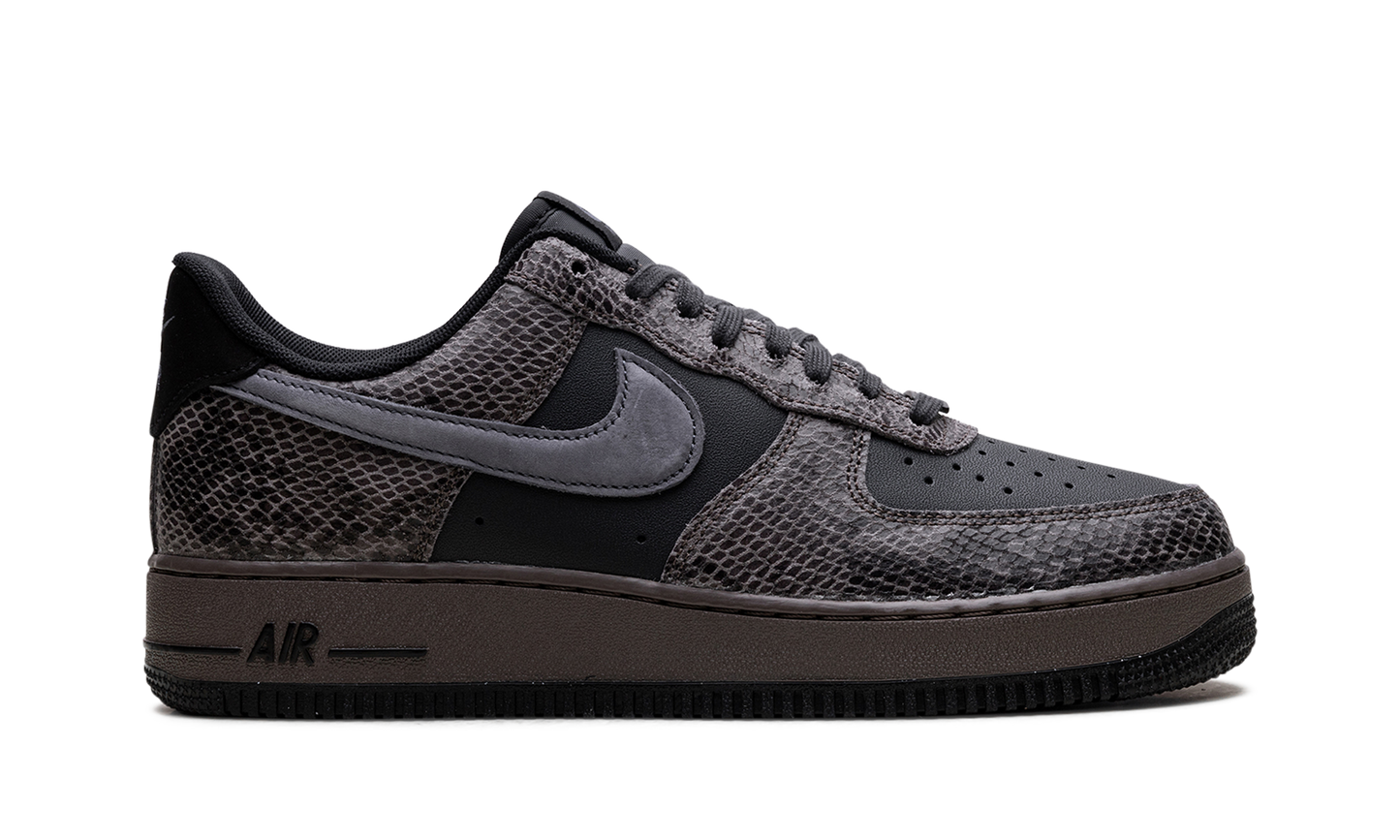 Air Force 1 Low "Off Noir Snakeskin"