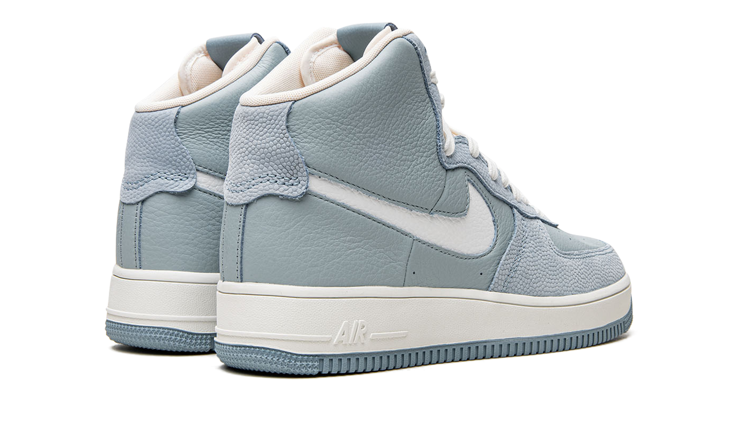 AIR FORCE 1 HIGH SCULPT MNS WMNS "Worn Blue"