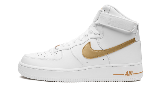 AIR FORCE 1 WMNS "White / Metallic Gold"
