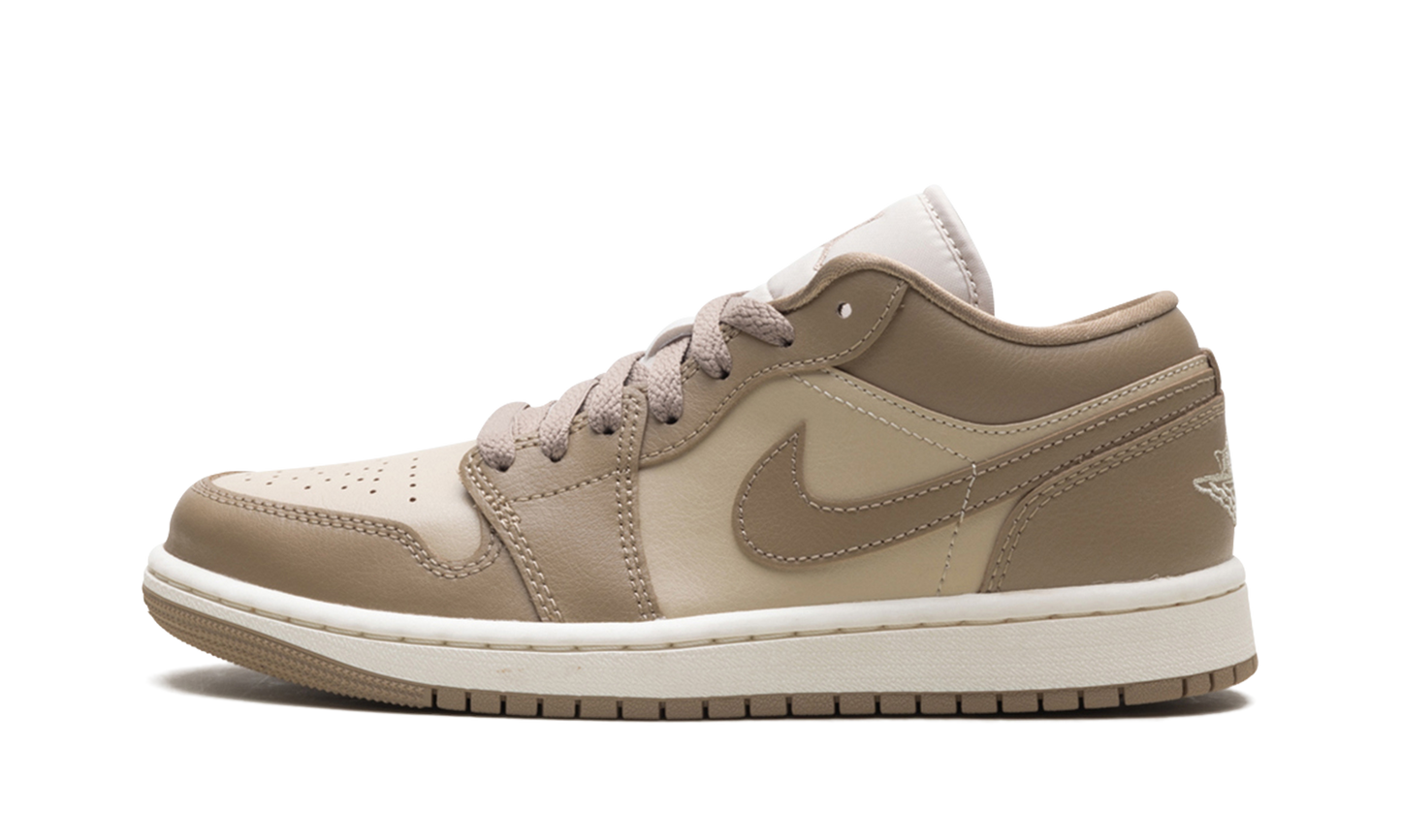 Jordan 1 Low WMNS "Rattan Sail Desert Camo"