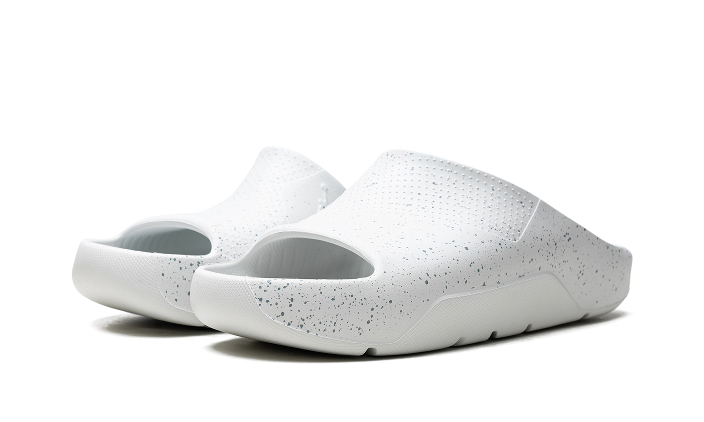 Post Slide "Light Silver Mica Green"