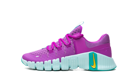 Free Metcon 5 WMNS "Hyper Violet"