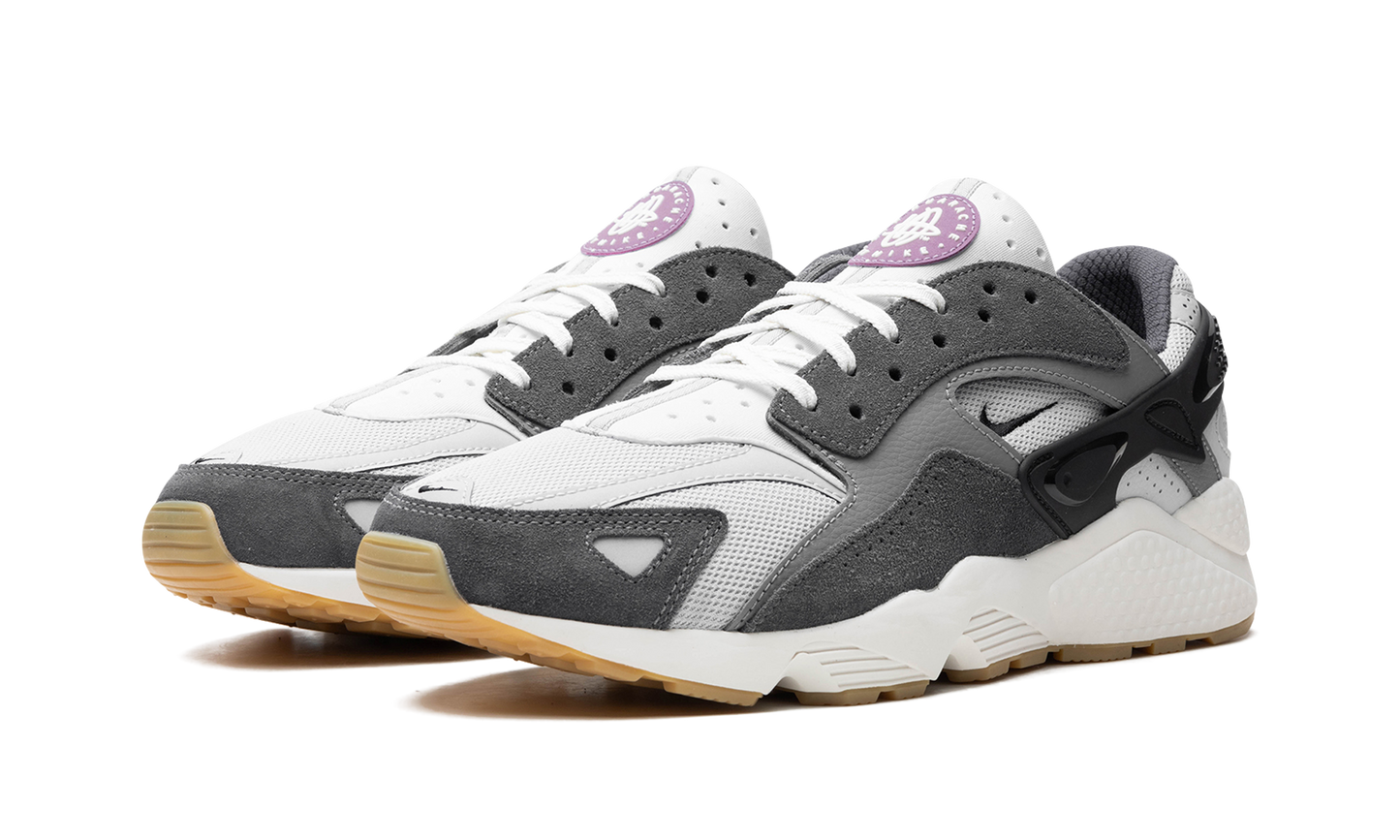 Nike Air Huarache Runner "Light Smoke Grey"