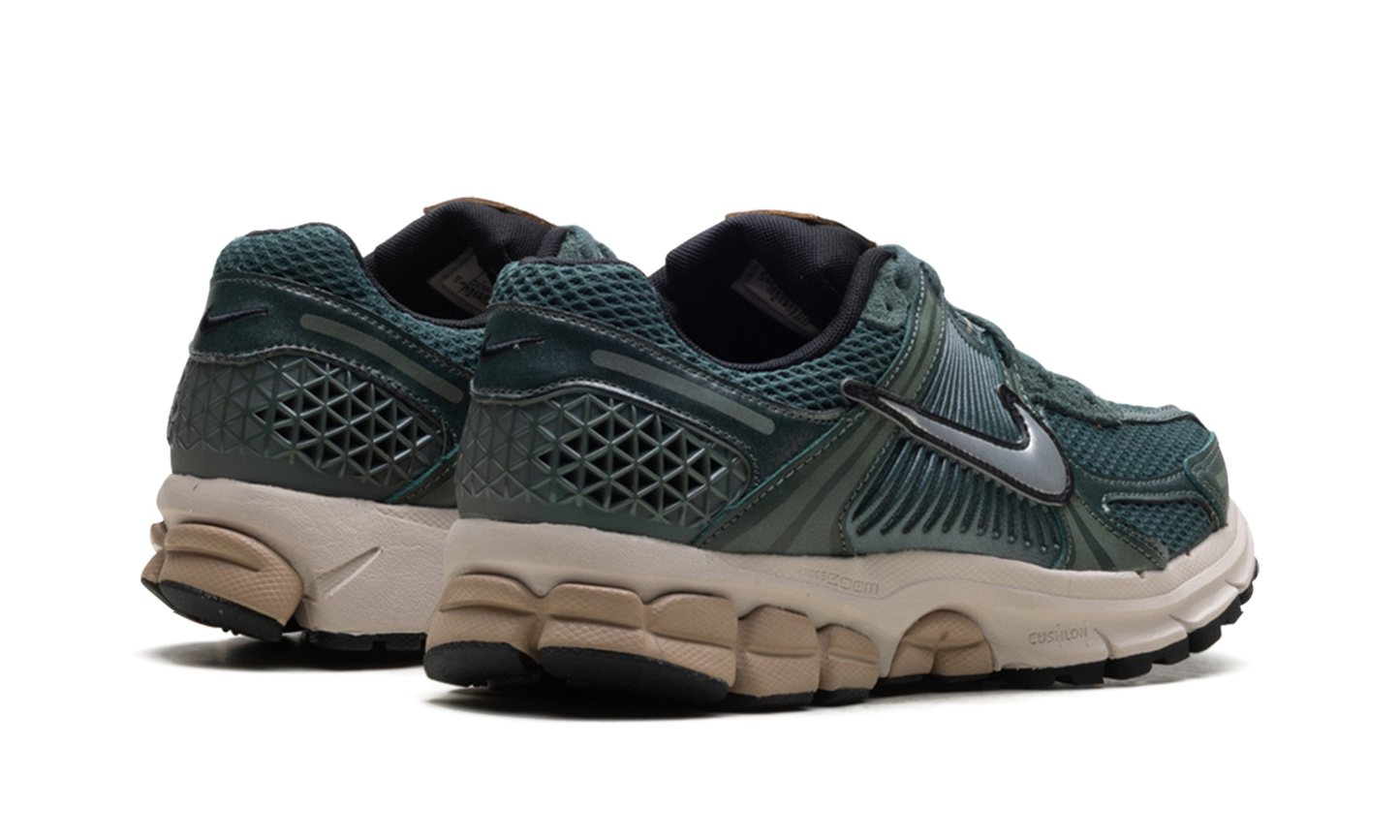 Air Zoom Vomero 5 WMNS "Vintage Green"
