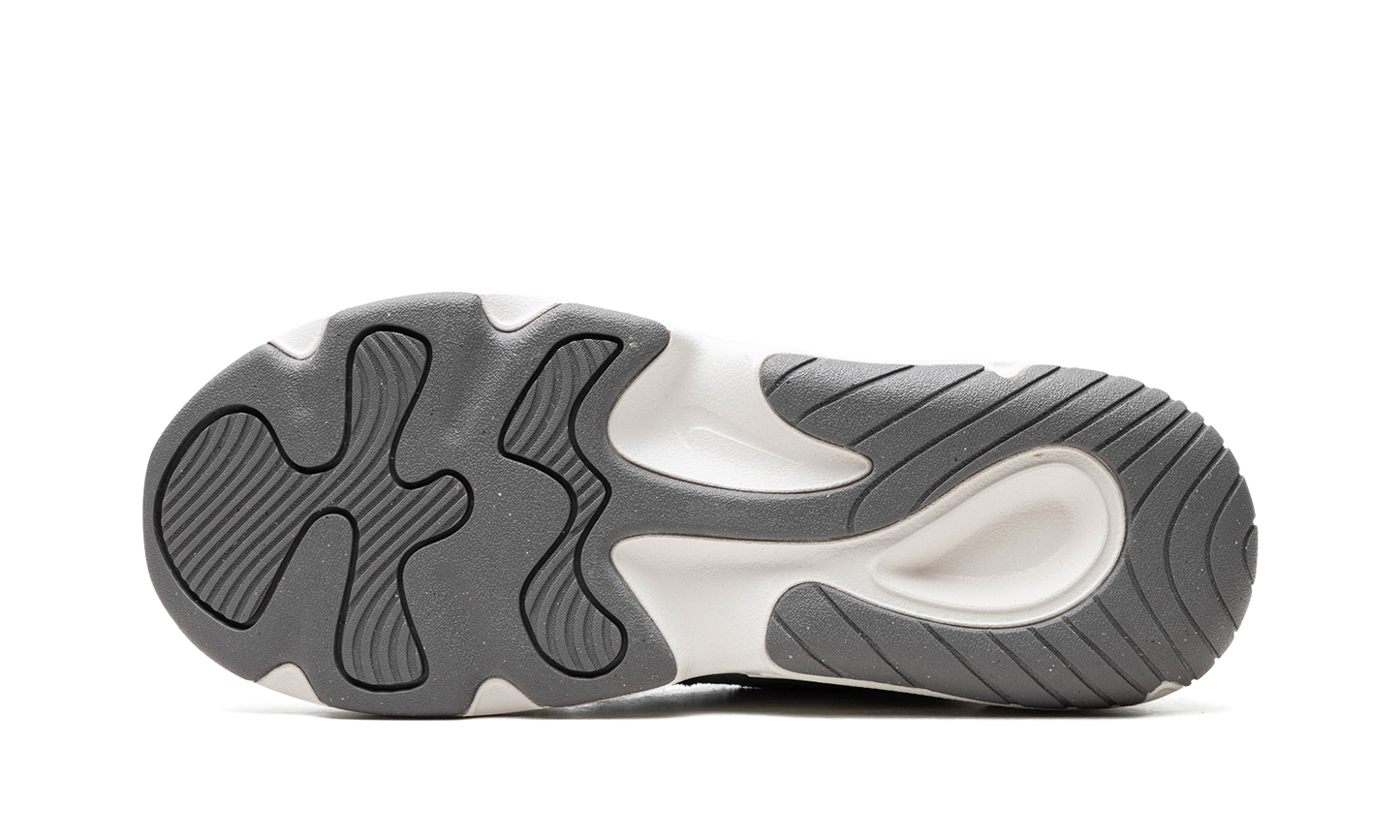 Tech Hera WMNS "Mica Green Grey"