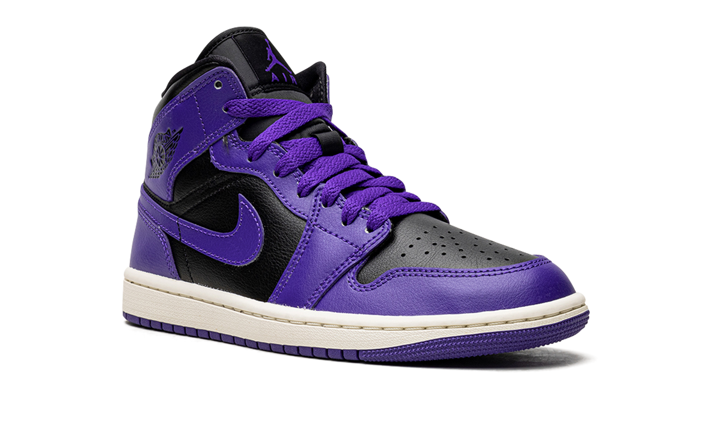 JORDAN 1 MID WMNS "Black/Purple"