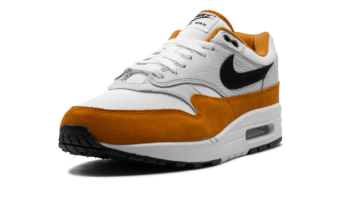 Air Max 1 "Monarch"