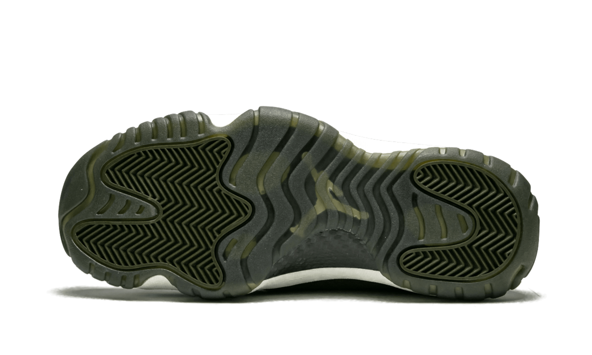 AIR JORDAN FUTURE WMNS "Olive"