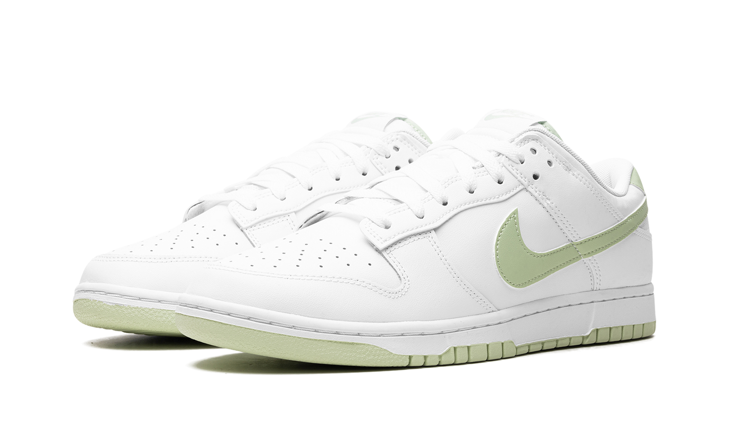 NIKE DUNK LOW RETRO "Honeydew"