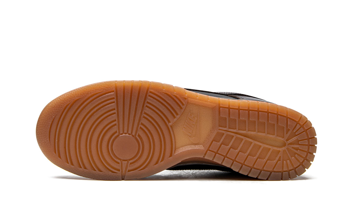 Dunk Low "Velvet Brown Black"