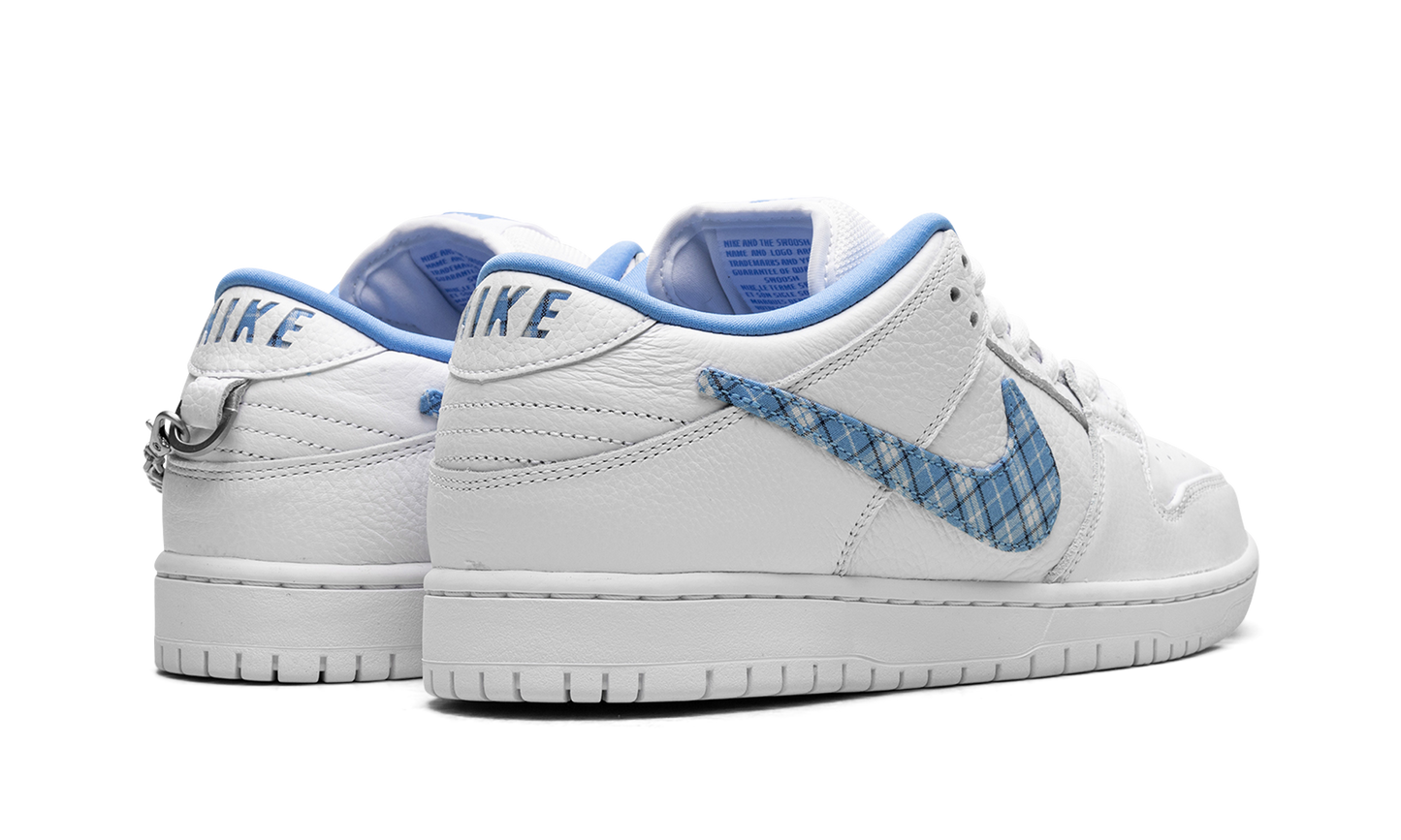 SB Dunk Low "Nicole Hause"