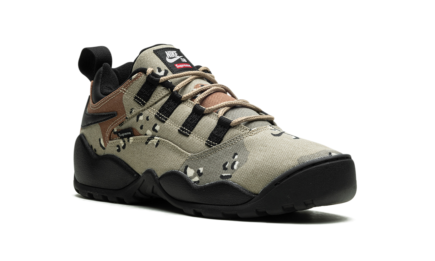 SB Darwin Low "Supreme - Khaki"