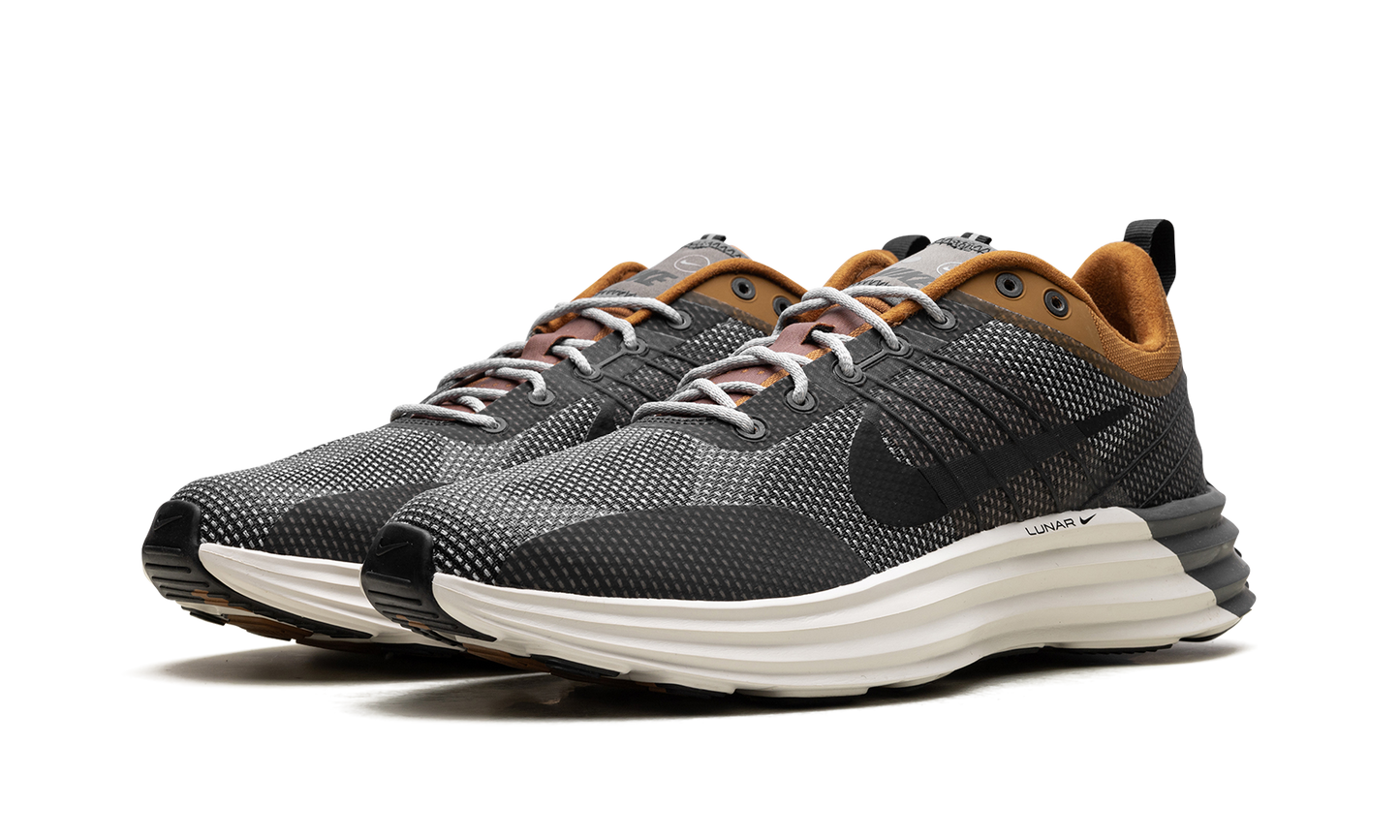 Lunar Roam SE "Desert Bronze"