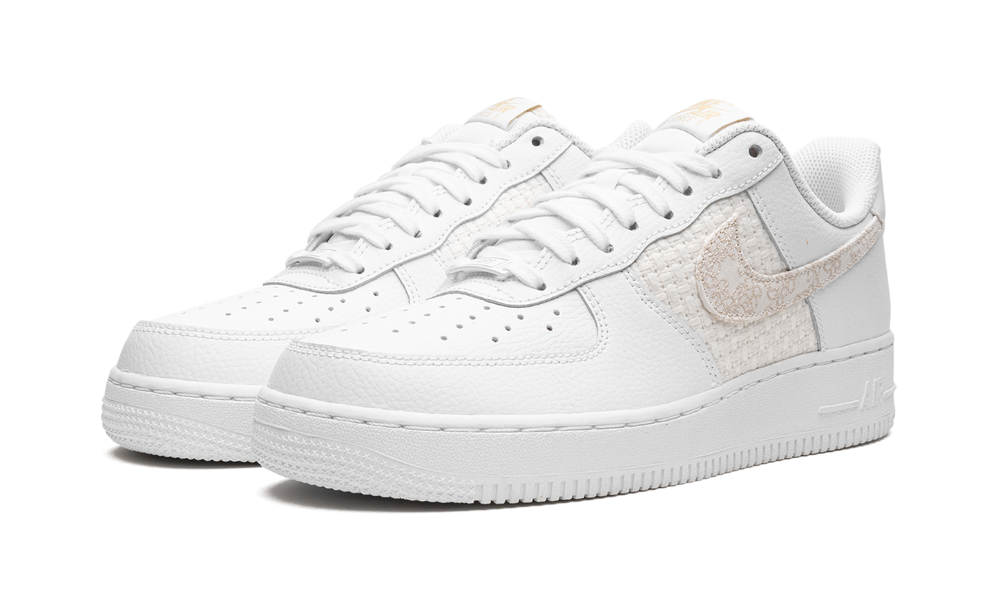 AIR FORCE 1 '07 SE MNS WMNS "Flower Swoosh"