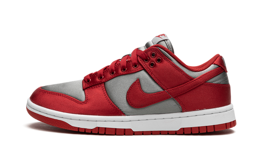 DUNK LOW WMNS "UNLV Satin"