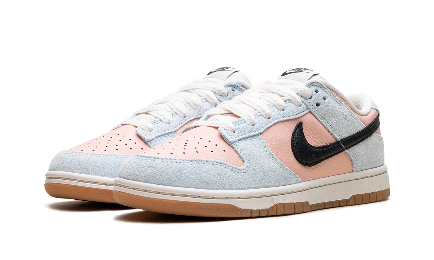 Dunk Low WMNS "Glacier Blue Arctic Orange"