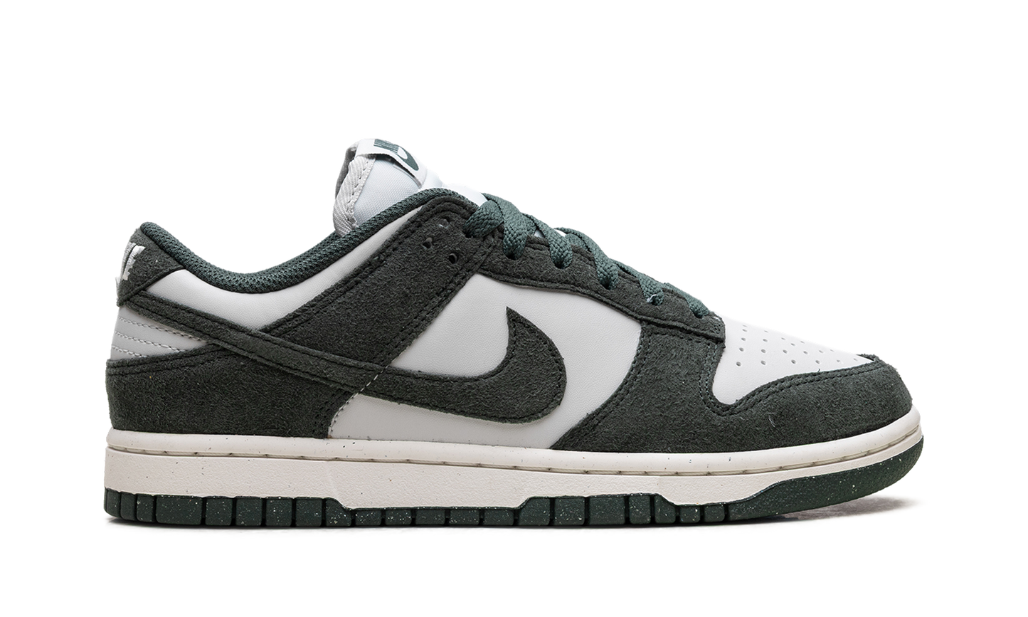 Dunk Low Next Nature WMNS "Viintage Green"