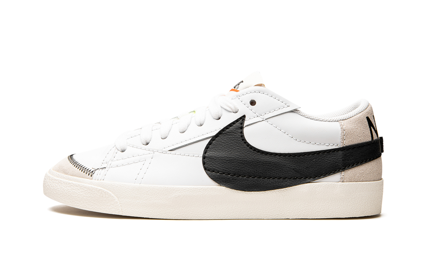 Blazer Low 77 Jumbo "White Black Sail"