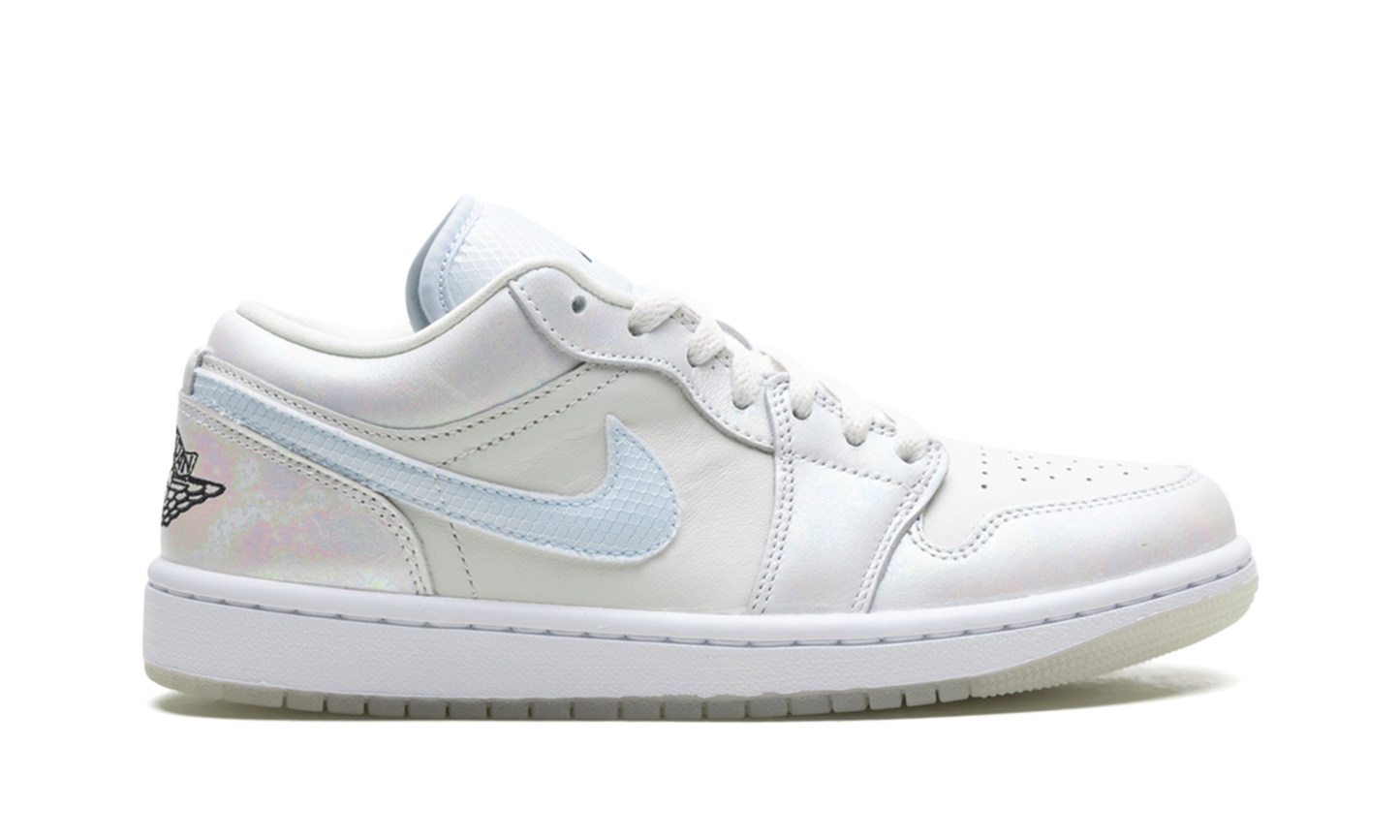 Jordan 1 Low SE WMNS "Year of the Snake"