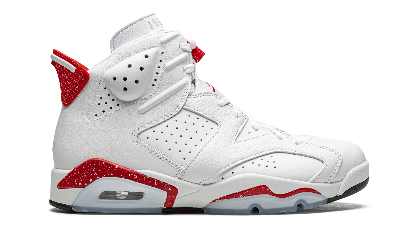 Air Jordan 6 Retro "Red Oreo"