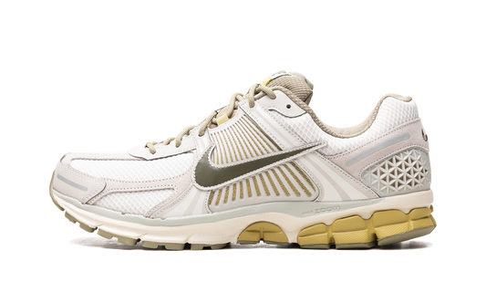 Zoom Vomero 5 "Light Bone/Medium Olive"