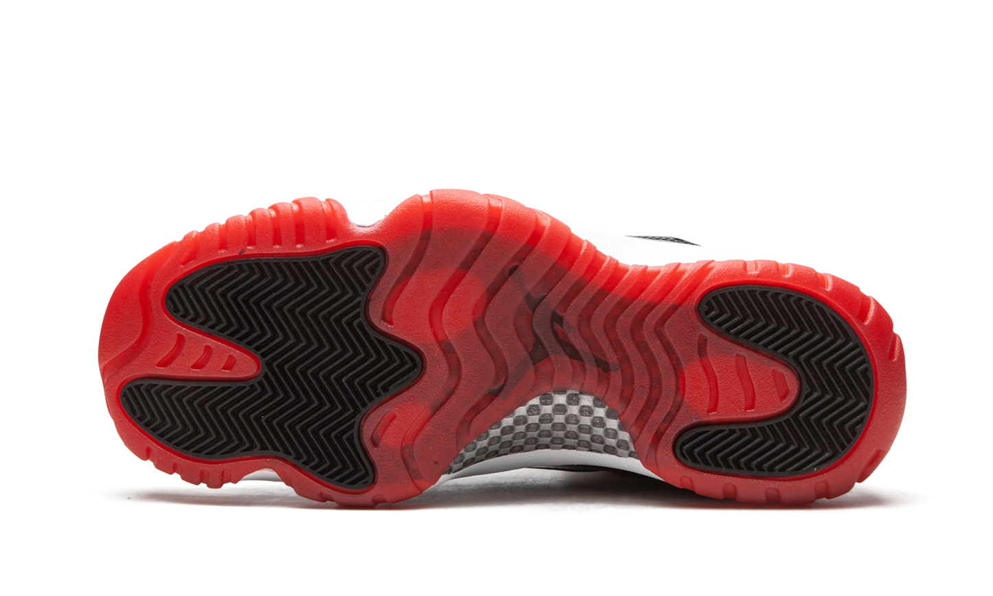 Air Jordan 11 Retro Low "Concord Bred"