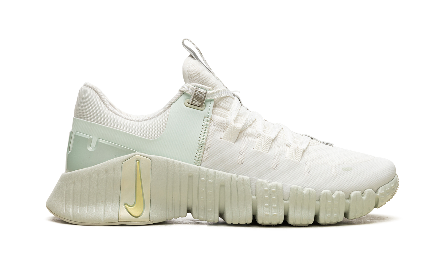 FREE METCON 5 PRM WMNS "Summit White"