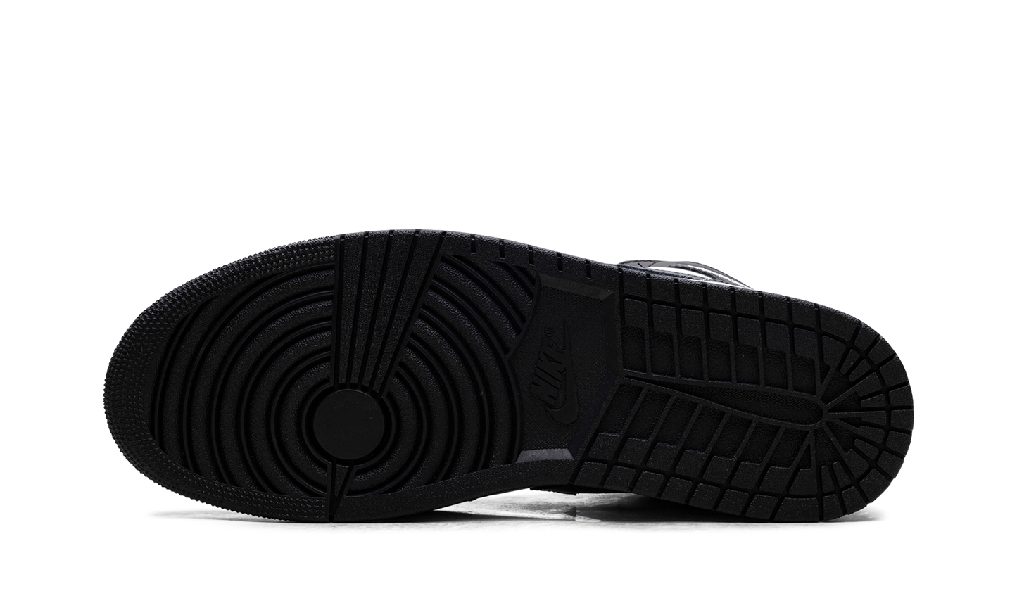 Jordan 1 Mid "Off Noir Toe"