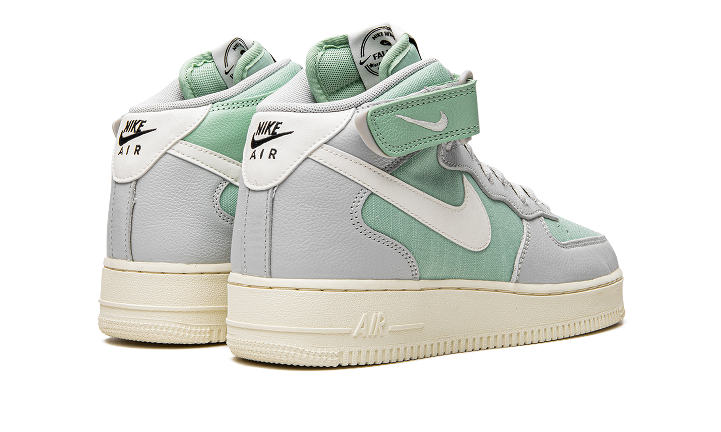 Air Force 1 Mid '07 LX "Grey Fog Enamel Green"