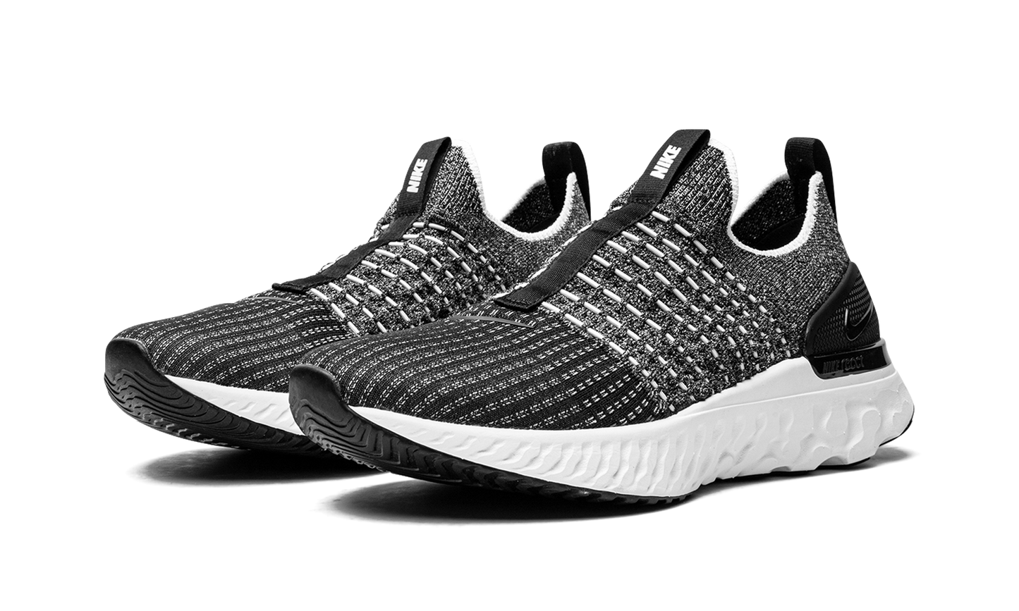 REACT PHANTOM RUN FK 2 MNS WMNS "Oreo"