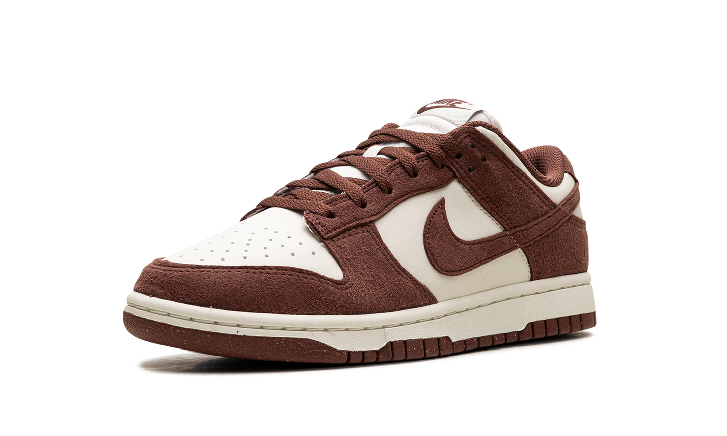 Dunk Low Next Nature WMNS "Red Sepia"