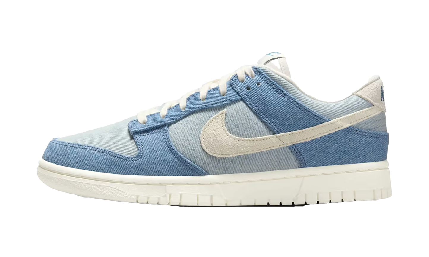 DUNK LOW WMNS "Smokey Blue Denim"