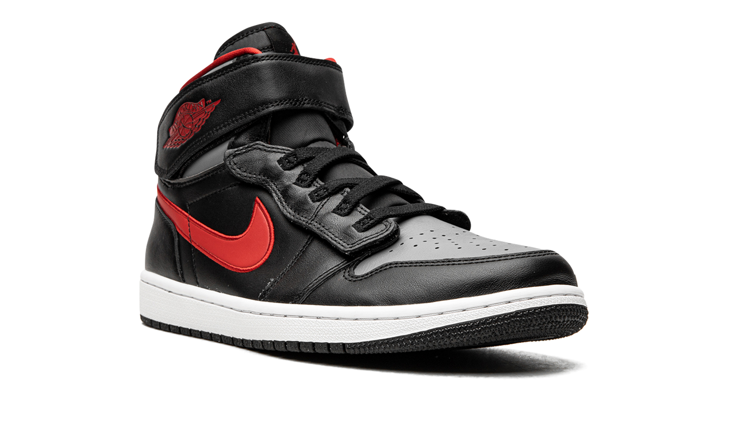 Air Jordan 1 Hi Flyease